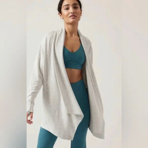 ! Athleta Long Wrap Cardigan in Heathered Gray Women’s Size small
